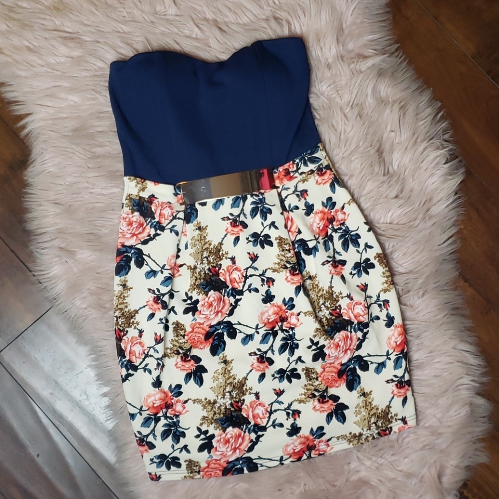 Mini Navy Blue + Flower Strapless Dress